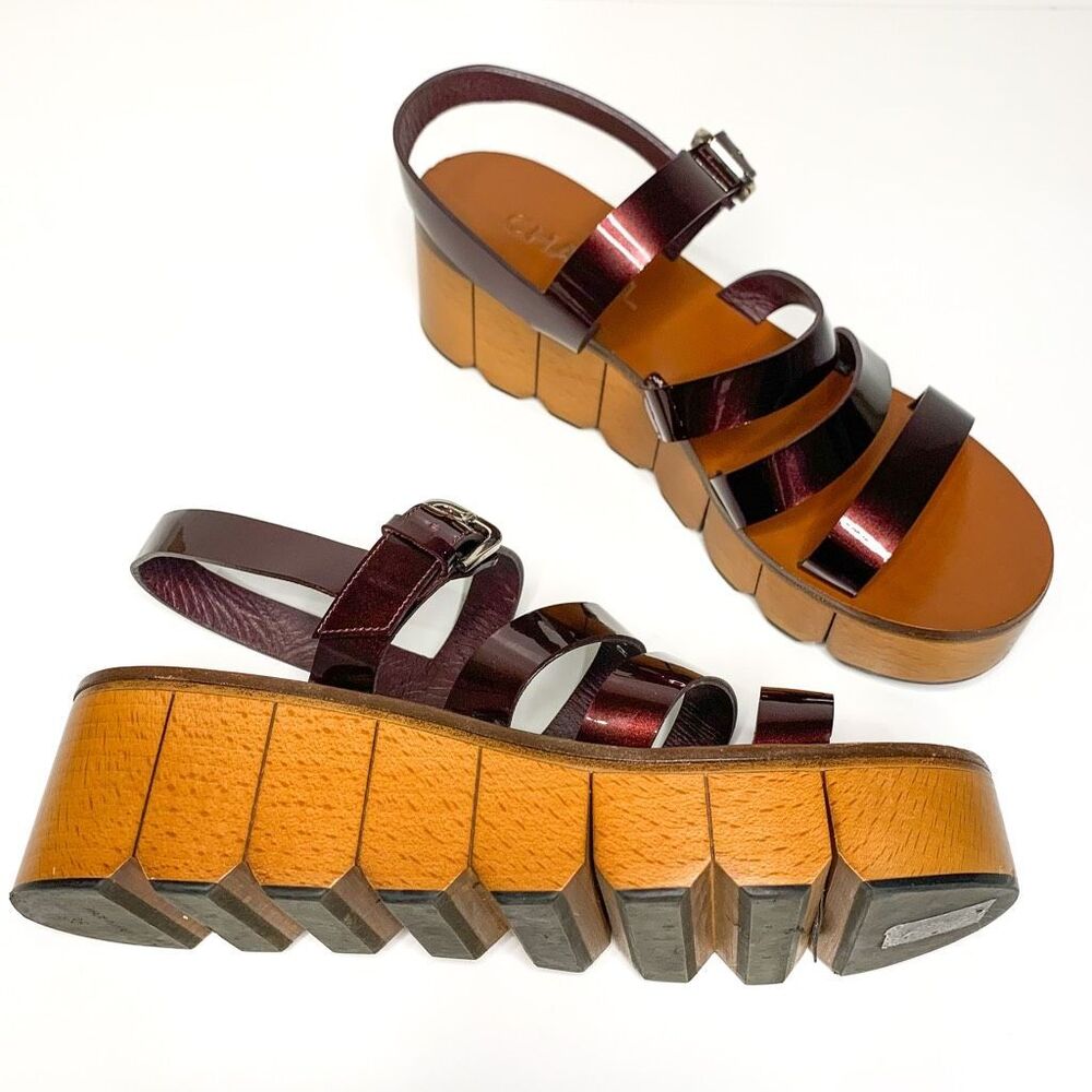 Chanel Burgundy Patent Leather CC Logo Wooden Platform Sandals EU 38 US 7-7.5